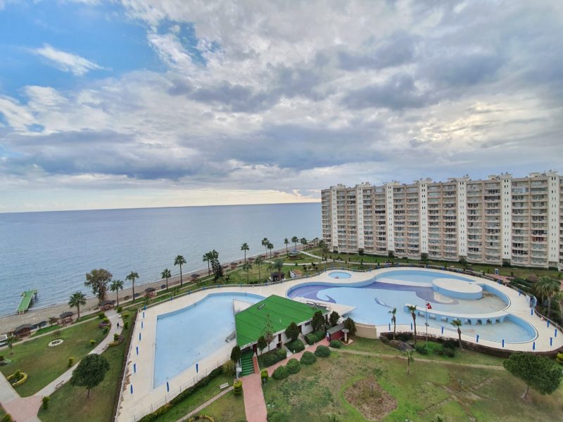 ERDEMLİ KARGIPINARI QUEENABA SİTESİ EŞYALI 3+1 KİRALIK YAZLIK DAİRE