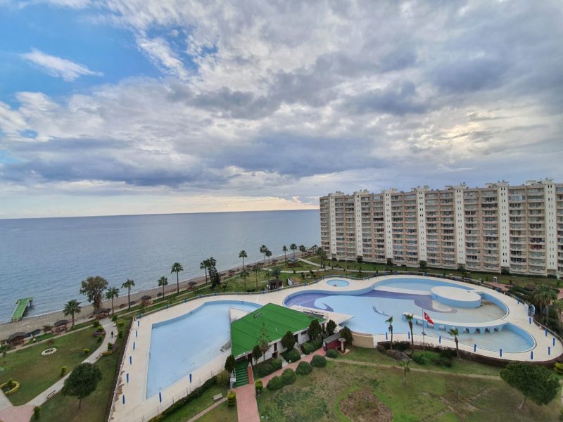 ERDEMLİ KARGIPINARI QUEENABA SİTESİ EŞYALI 3+1 KİRALIK YAZLIK DAİRE