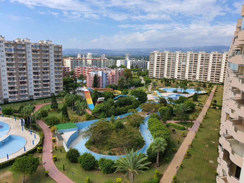 ERDEMLİ KARGIPINARI QUEENABA SİTESİ EŞYALI 3+1 KİRALIK YAZLIK DAİRE