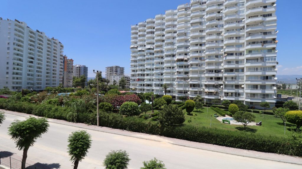 Erdemli Arpaçbahşiş Güneş 3 Sitesi Denize Sıfır Satılık Daire