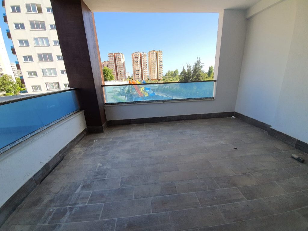 Mersin Erdemli Arpaçbahşiş My Royal Sitesi Teraslı 3+1 Satılık Daire