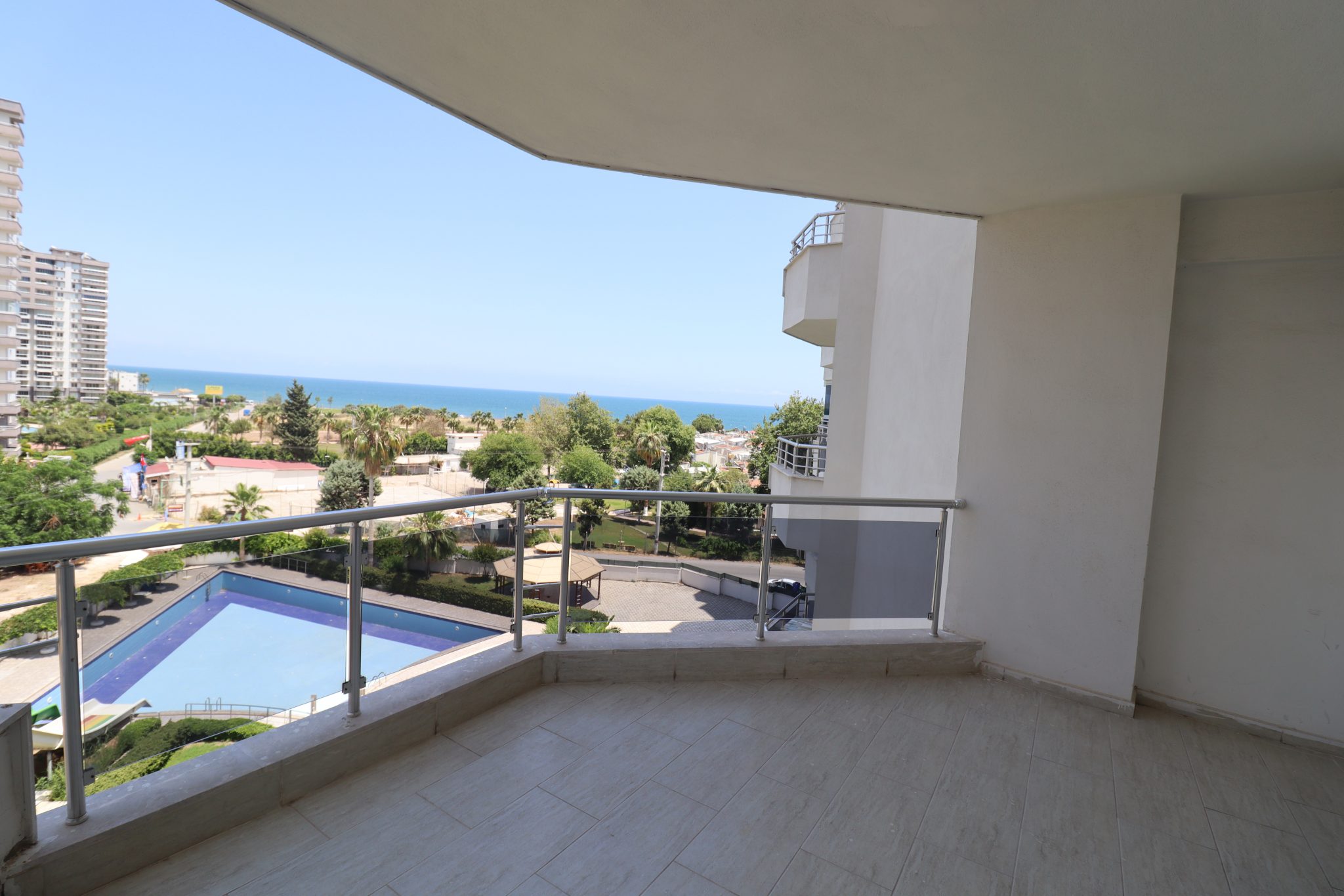 Mersin Çeşmeli Nira Holiday 2+1 Eşyalı Kiralık Yazlık Daire