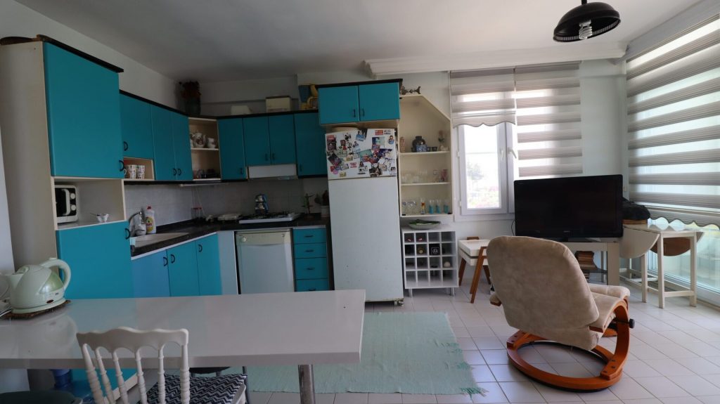 Erdemli Arpaçbahşiş Güneş 3 Sitesi Denize Sıfır Satılık Daire