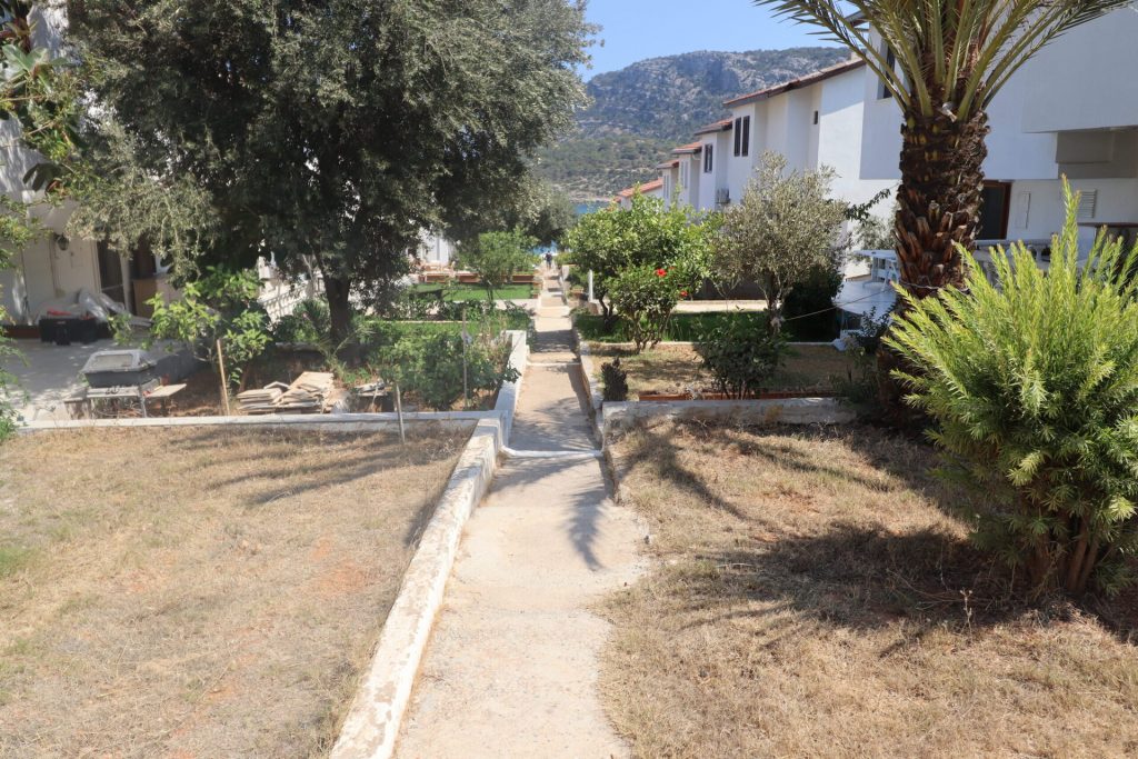 Mersin Tisan Satılık Denize Sıfır 3+1 Villa
