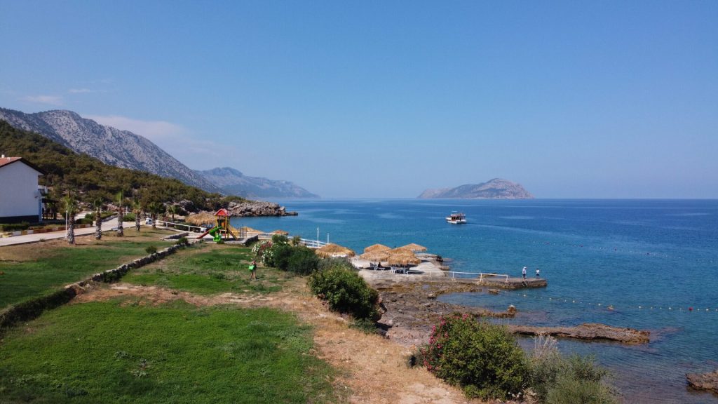 Mersin Tisan Satılık Denize Sıfır 3+1 Villa