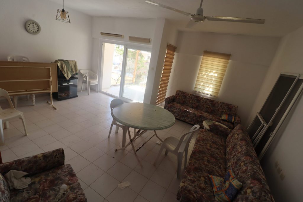 Mersin Tisan Satılık Denize Sıfır 3+1 Villa