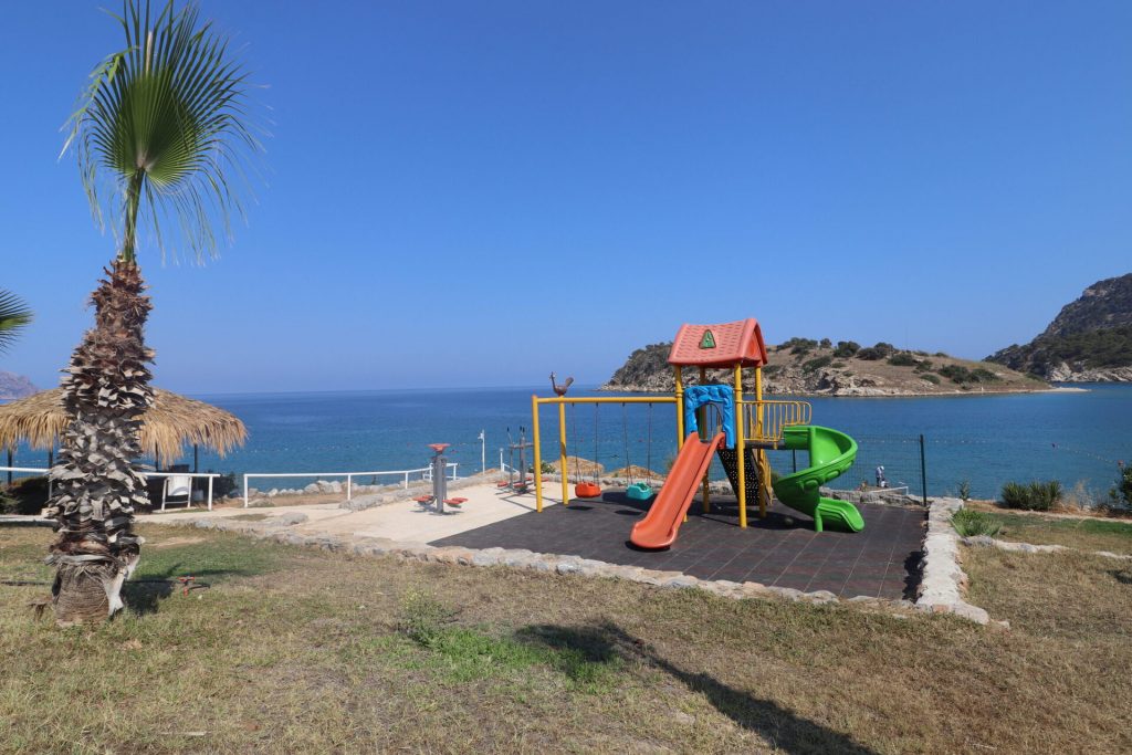Mersin Tisan Satılık Denize Sıfır 3+1 Villa