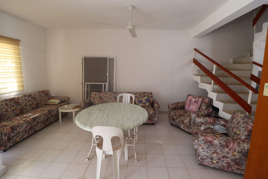 Mersin Tisan Satılık Denize Sıfır 3+1 Villa