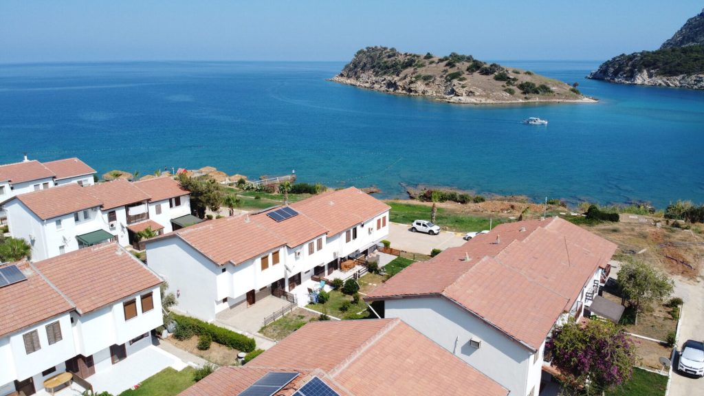 Mersin Tisan Satılık Denize Sıfır 3+1 Villa