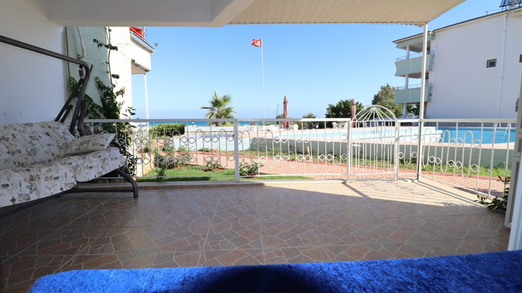 Mersin Erdemli Kocahasanlı Gür Tur Sitesi Eşyalı Satılık 2+1 Daire