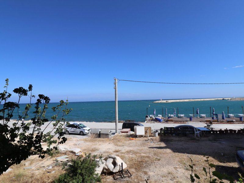 Kumkuyu Denize Sıfır Satılık 2+1 Deniz Manzaralı Müstakil Tarzda Daire