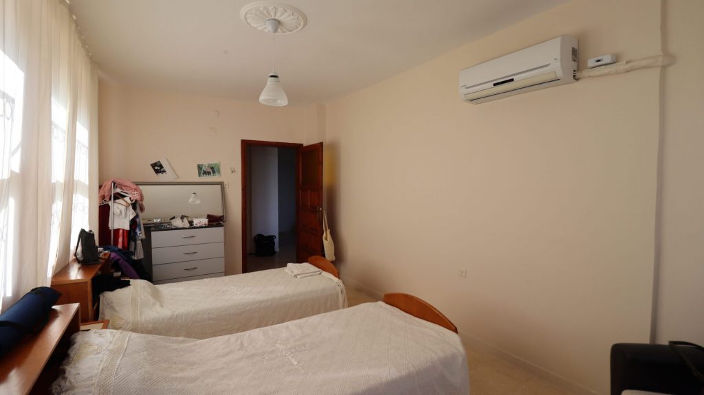 Kumkuyu Denize Sıfır Satılık 2+1 Deniz Manzaralı Müstakil Tarzda Daire