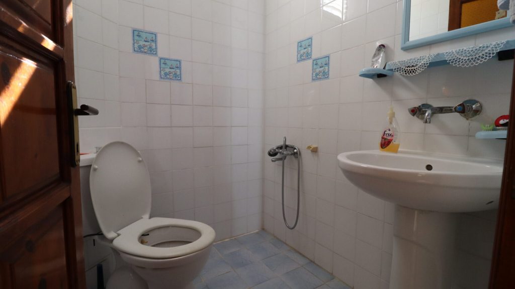 Kumkuyu Denize Sıfır Satılık 2+1 Deniz Manzaralı Müstakil Tarzda Daire