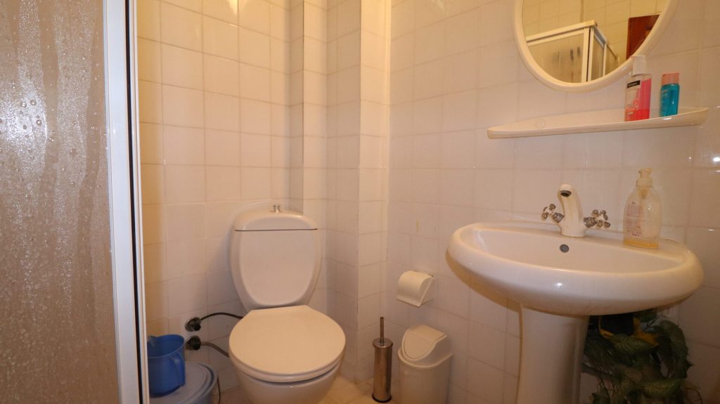 Kumkuyu Denize Sıfır Satılık 2+1 Deniz Manzaralı Müstakil Tarzda Daire