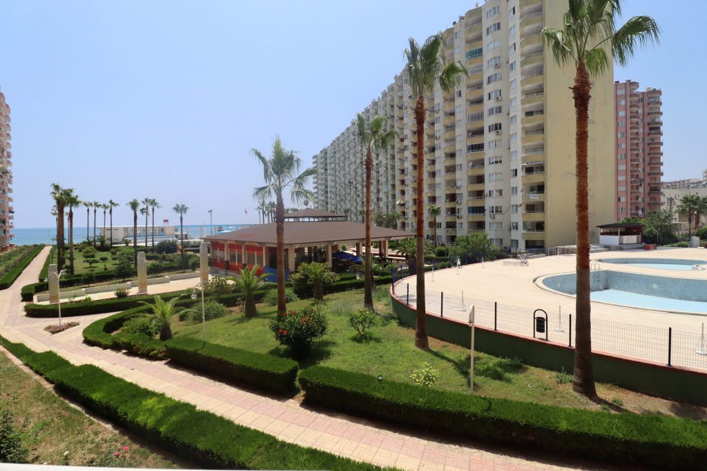 Tömük Ziya Erden Tatil Köyü  Satılık 2+1 Daire