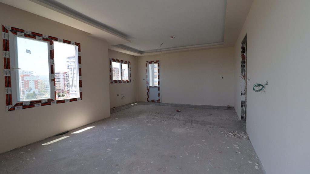 Erdemli Alata Mahallesi Deniz Manzaralı Satılık 4+1 Daire
