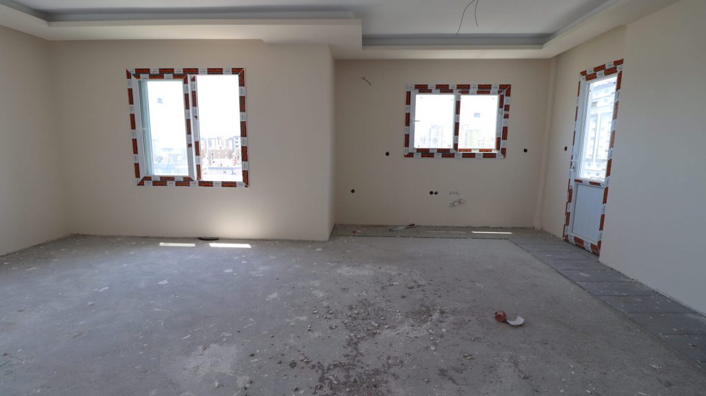 Erdemli Alata Mahallesi Deniz Manzaralı Satılık 4+1 Daire