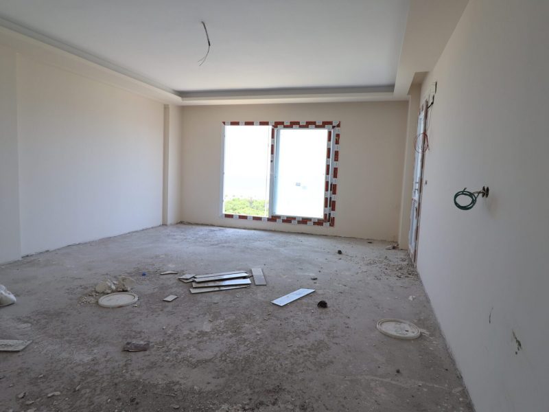 Erdemli Alata Mahallesi Deniz Manzaralı Satılık 4+1 Daire