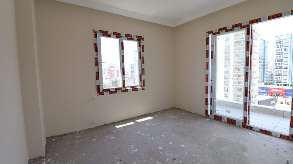 Erdemli Alata Mahallesi Deniz Manzaralı Satılık 4+1 Daire