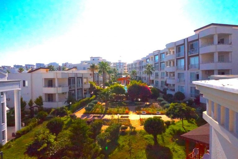 Меблированная вилла 3 + 1 на продажу в Mersin Erdemli Kumkuyu Altinorange