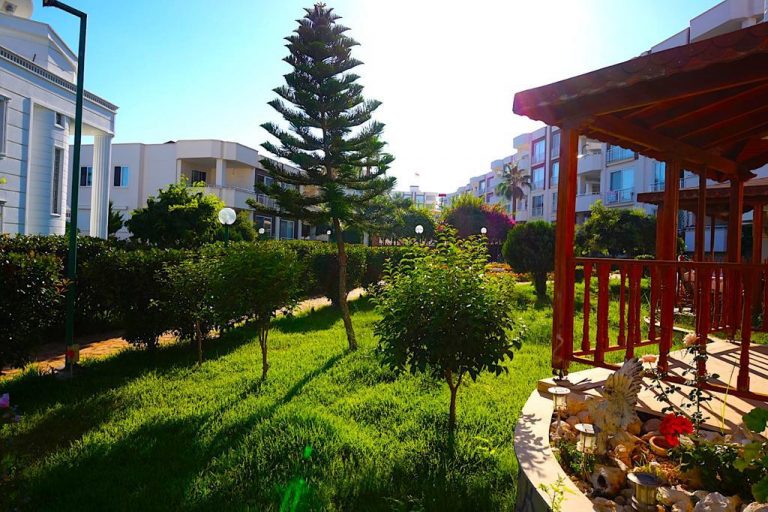Меблированная вилла 3 + 1 на продажу в Mersin Erdemli Kumkuyu Altinorange