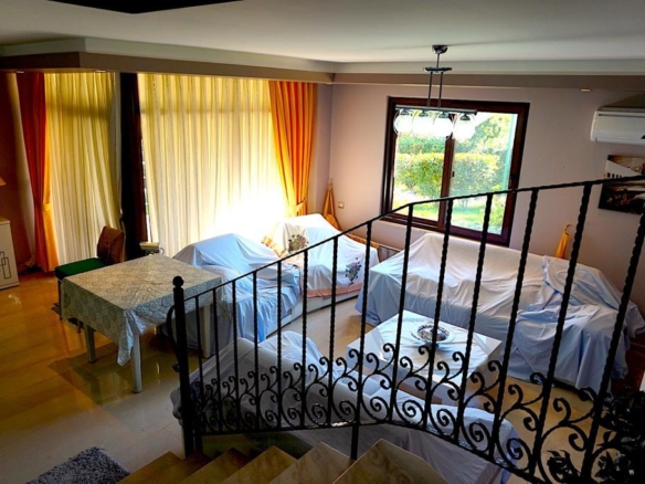 Mersin Erdemli Kumkuyu Altınportakal Eşyalı Satılık 3+1 Villa