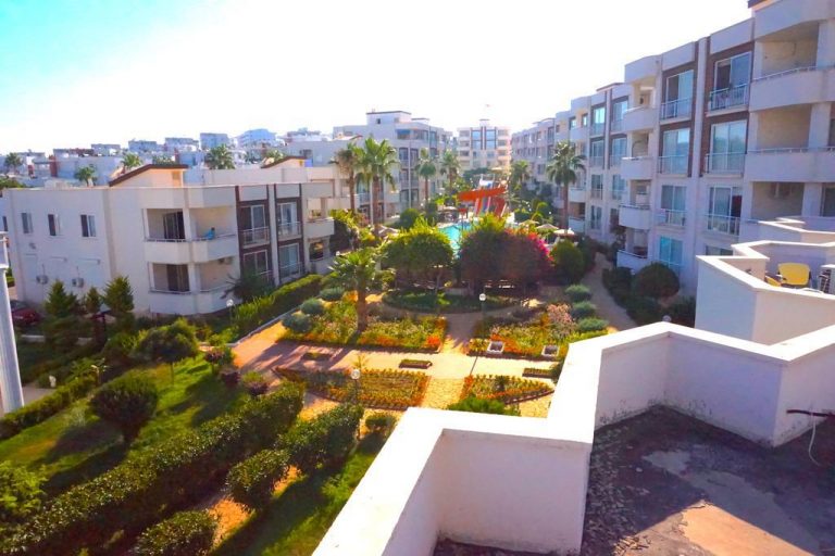 Меблированная вилла 3 + 1 на продажу в Mersin Erdemli Kumkuyu Altinorange