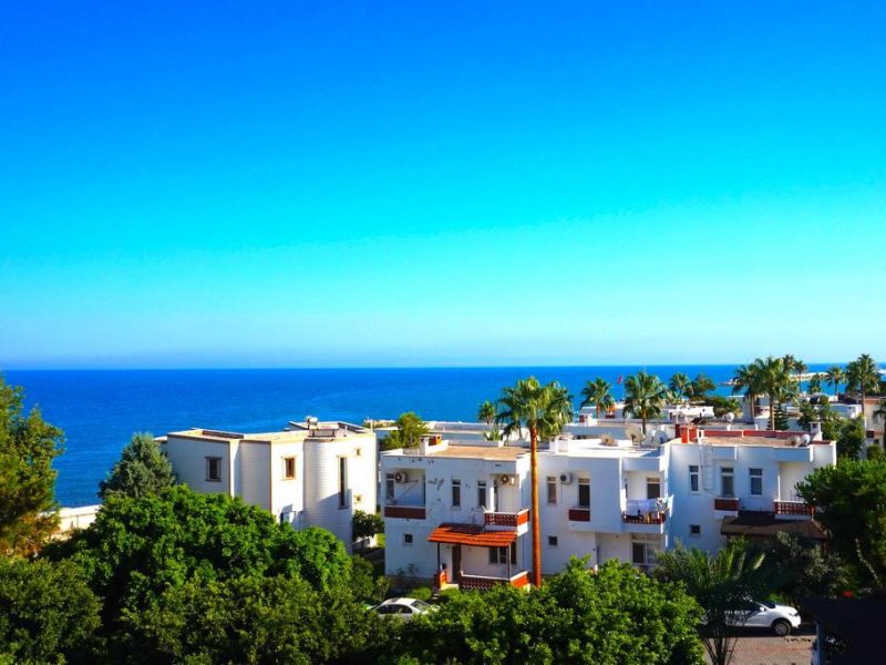 Mersin Erdemli Kumkuyu Altınportakal Eşyalı Satılık 3+1 Villa