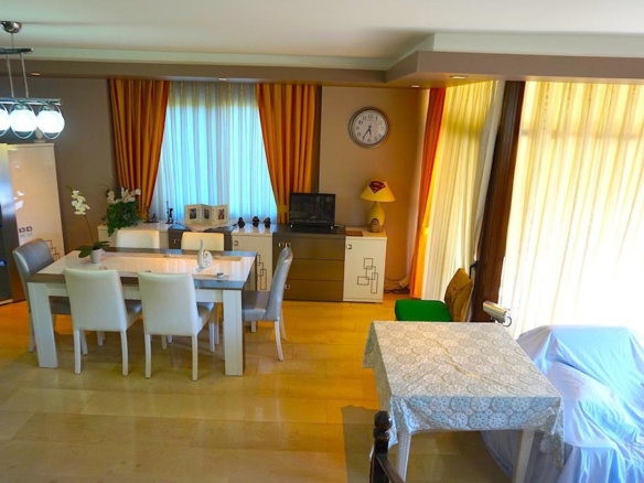 Mersin Erdemli Kumkuyu Altınportakal Eşyalı Satılık 3+1 Villa