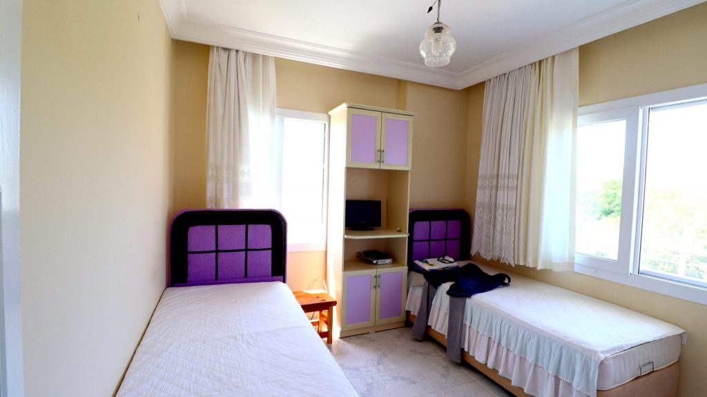Mersin Ayaş Burçlar Sitesi Satılık Denize Sıfır 3+1 Yazlık Daire