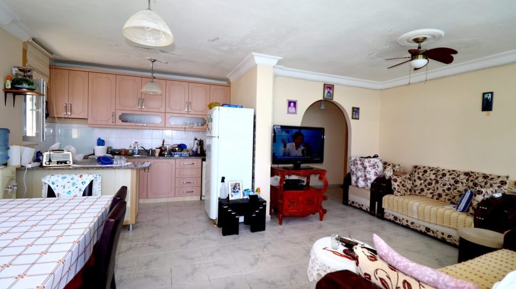 Mersin Ayaş Burçlar Sitesi Satılık Denize Sıfır 3+1 Yazlık Daire