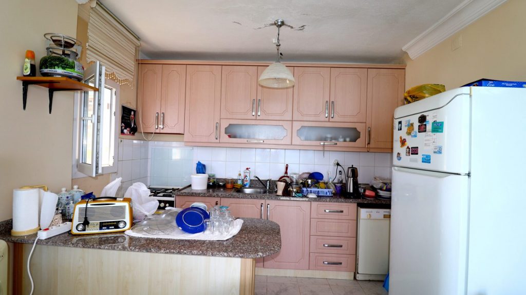 Mersin Ayaş Burçlar Sitesi Satılık Denize Sıfır 3+1 Yazlık Daire
