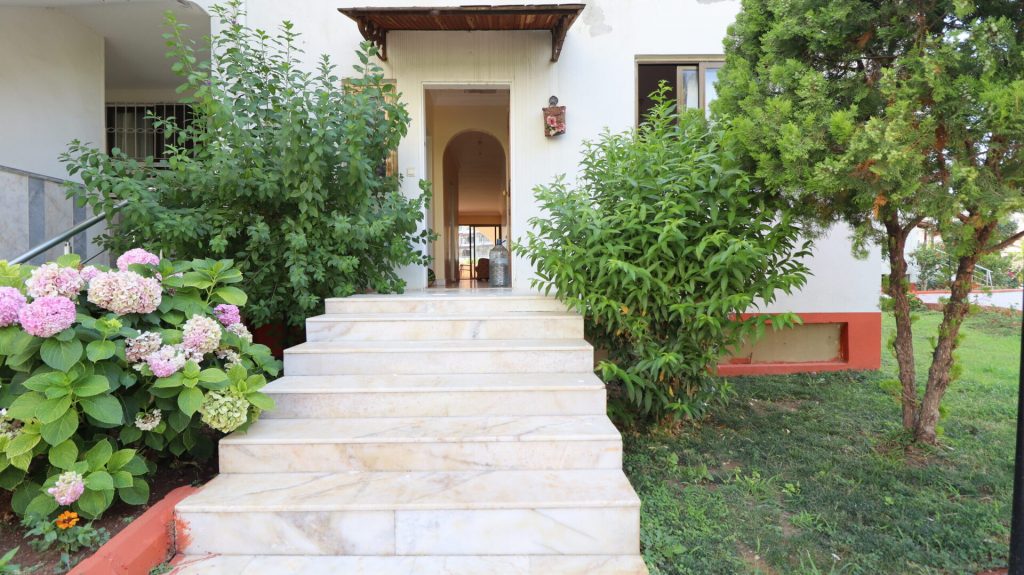Mersin Erdemli Arpaçbahşiş Mts Satılık 4+1 Denize Sıfır Daire