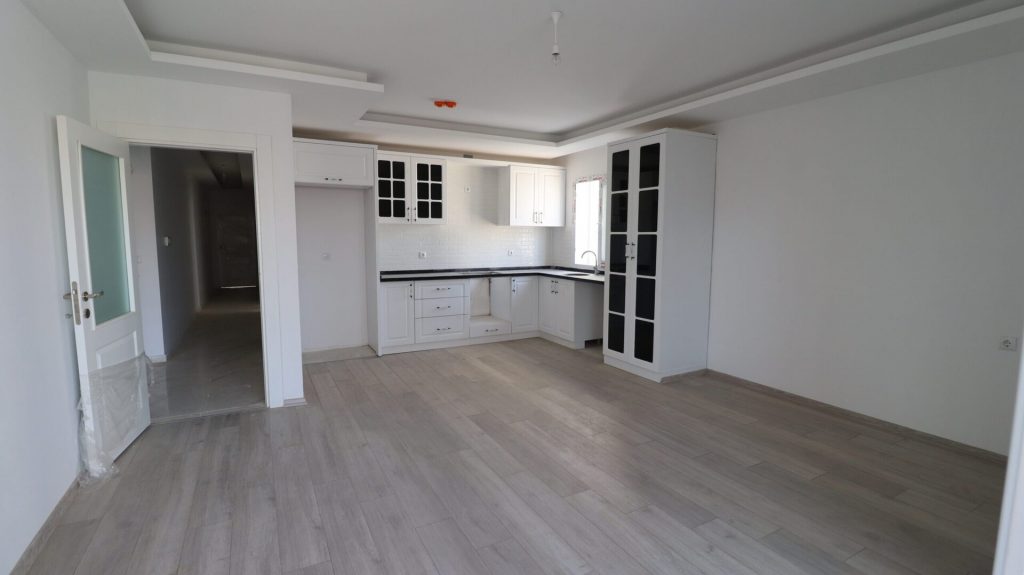 Mersin Erdemli Akdeniz Mah 4+1 Kilerli Satılık Sıfır Daire