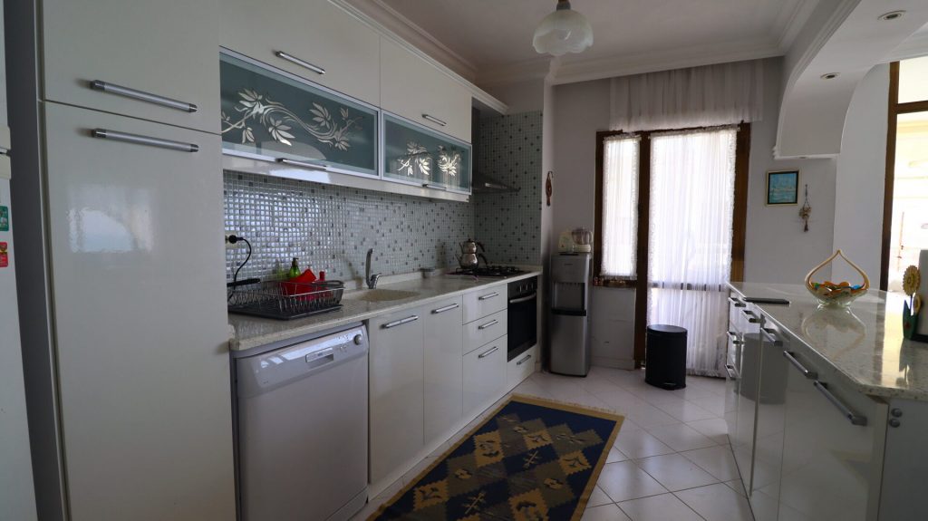 Mersin Erdemli Arpaçbahşiş Flamingo 1 Sitesi Eşyalı Satılık 3+1 Köşe Daire