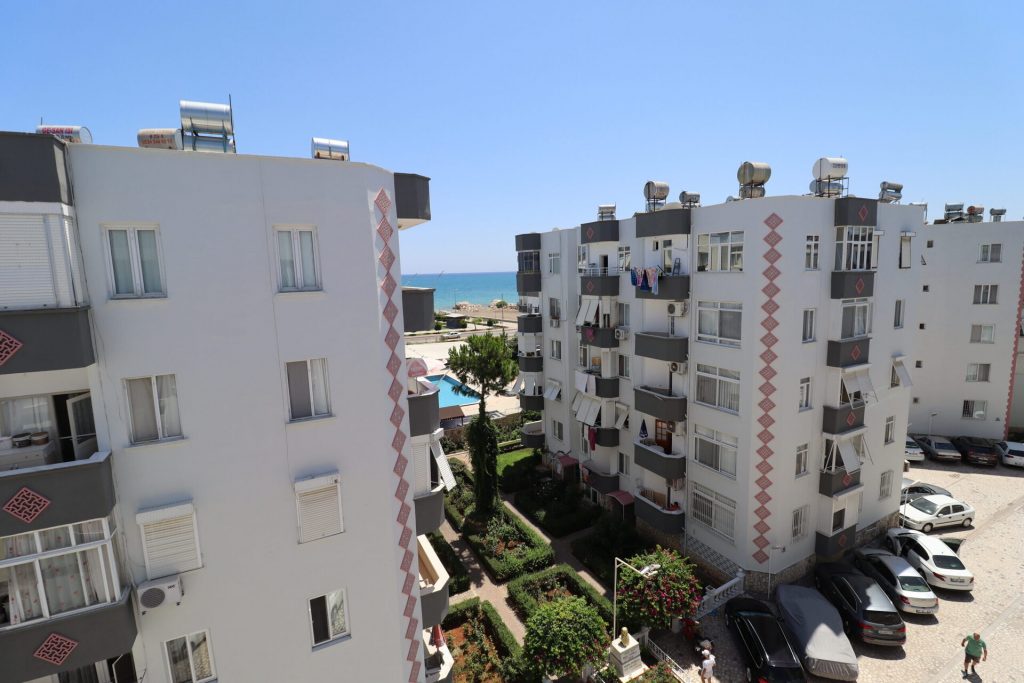 Mersin Erdemli Güzel Dağ Sitesi 1+1 Wohnung zu verkaufen