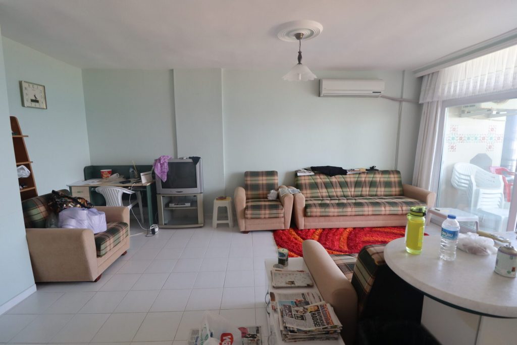 Mersin Erdemli Arpaçbahşiş Güneş 3 Sitesi Eşyalı satılık 2+1 Denize Sıfır Daire