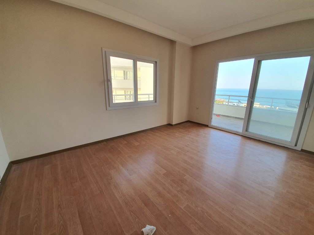 Erdemli Akdeniz Mahallesi Satılık 3+1 Deniz Manzaralı Masrafsız Daire