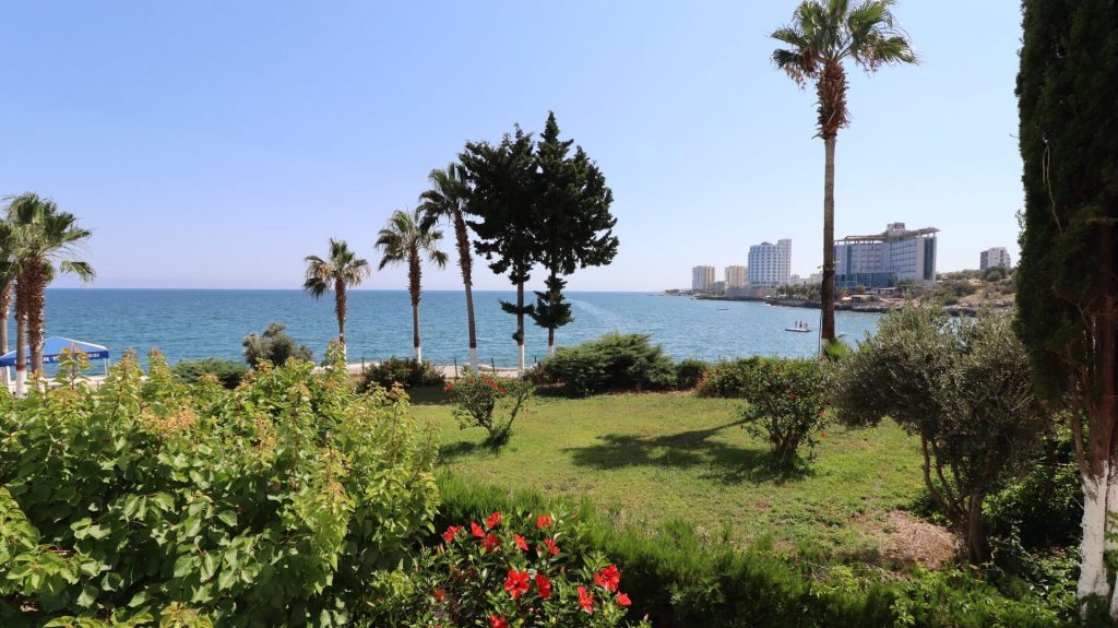 Mersin Ayaş Halder Sitesi Denize Sıfır Satılık Yazlık Daire