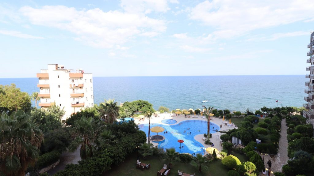 Mersin Ayaş  Elissa Tatil Sitesi Denize Sıfır Satılık Yazlık Daire