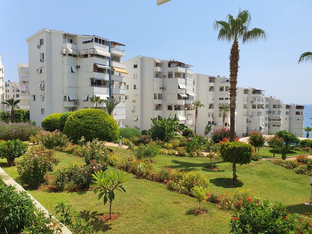 Mersin Kumkuyu Marina Tatil Sitesi Satılık Yazlık Daire