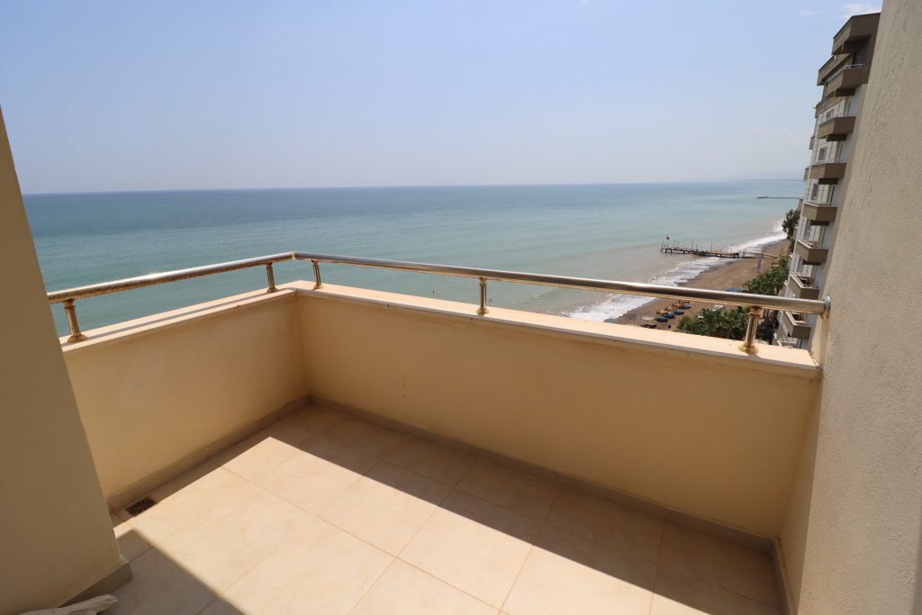 Mersin Erdemli Kargıpınarı Queenaba Sitesi Satılık 3+1 Kafa Daire