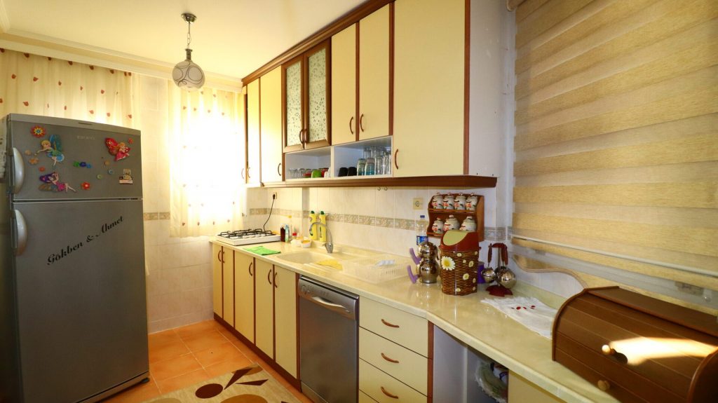 Çeşmeli Denize Sıfır  Serinkent Tatil Sitesi Satılık 2+1 Villa