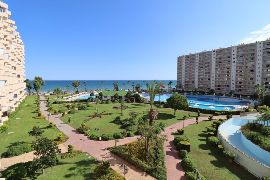 Mersin Erdemli Kargıpınarı Queenaba Sitesi  3+1 Eşyalı Yazlık Satılık Daire