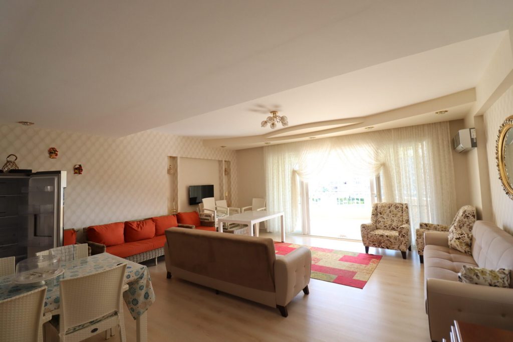 Mersin Erdemli Kargıpınarı Queenaba Sitesi  3+1 Eşyalı Yazlık Satılık Daire