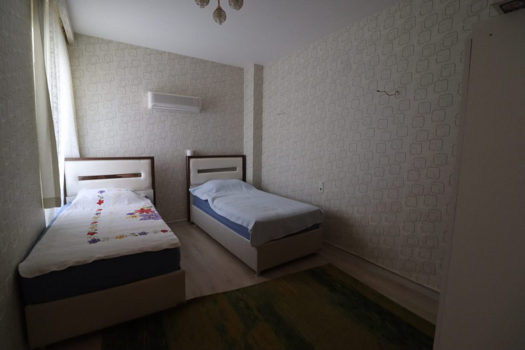 Mersin Erdemli Kargıpınarı Queenaba Sitesi  3+1 Eşyalı Yazlık Satılık Daire