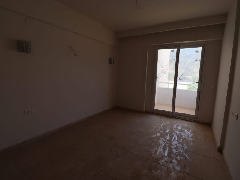 Mersin Erdemli Ayaş Sıfır Satılık 3+1 Yazlık Daire