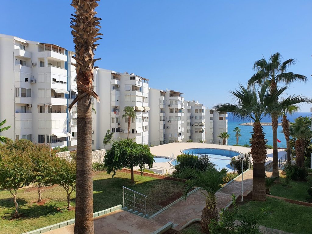 Mersin Kumkuyu Ayaş Marina Sitesi Satılık Daire