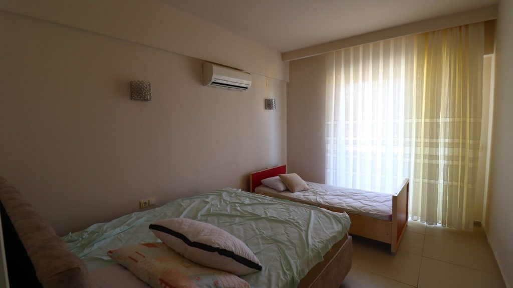 Mersin Ayaş Sungate Sitesi Denize Sıfır Kiralık Daire