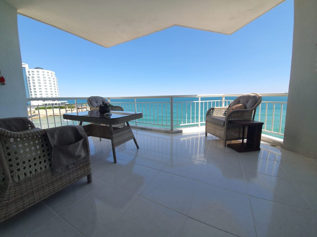 Mersin Erdemli Ayaş Burçlar Sitesi Denize Sıfır Satılık Daire